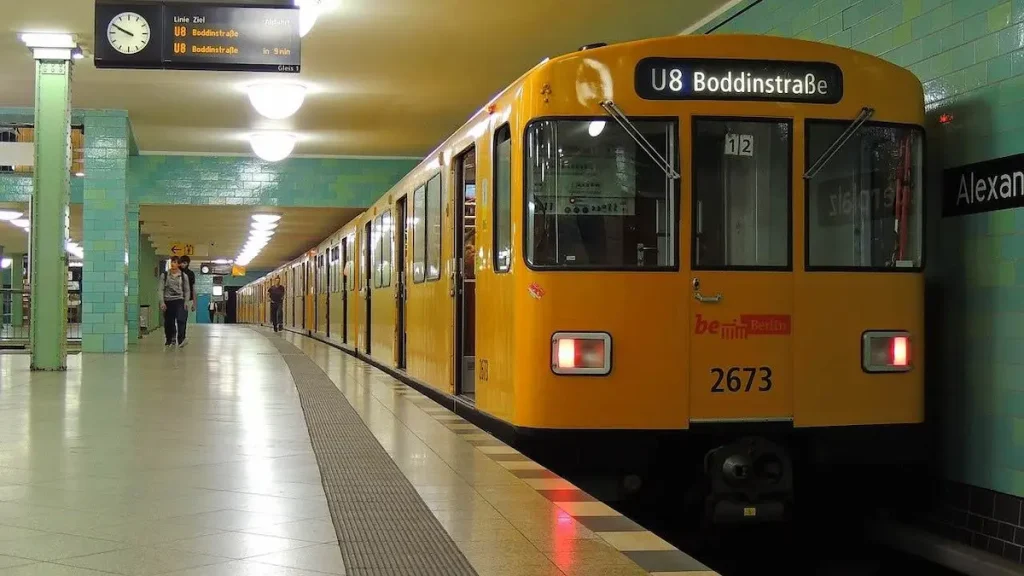 Getting around Berlin by public transport — U-Bahn and S-Bahn guide
